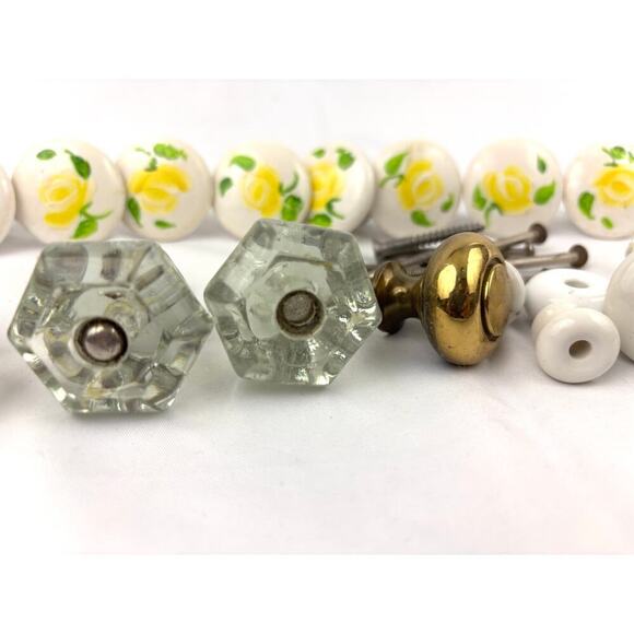 Vintage Lot of 20 Ceramic Glass Cabinet Pull Knobs Yellow Floral Clear Faceted - Picture 7 of 16